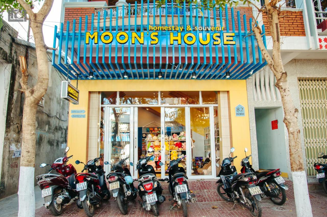 Moon'S House Homestay Куи Нхон Екстериор снимка